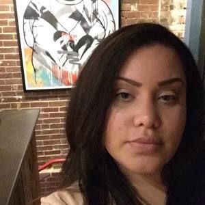 Meet your Posher, Stephanie